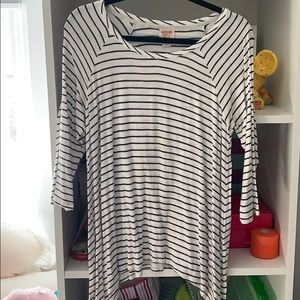Lomg sleeved striped tee